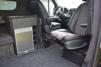 Mercedes-Benz Sprinter 317 CDi Camper vestavba, obytný auto - 11