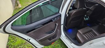 Škoda Superb 3 , 2.0 TDi 140 kW DSG - 11
