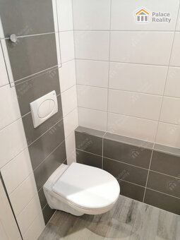 Moderní byt 2+KK s uzamykatelnou lodžií, vyhledávaná lokalit - 11