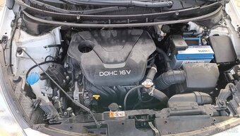Hyundai i30 1.6 88kW typ G4FG model 2012- 2016 - 11