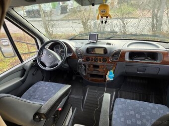 Obytný Mercedes Sprinter LMC - vyměním za menši - 11