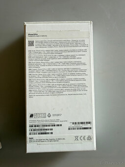 Telefon Apple Iphone 15 Pro + záruční list - 11