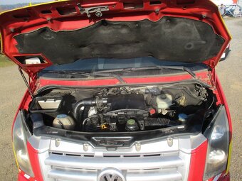 VW CRAFTER 35 TDI 120kW šasi 3,5t 6míst 2007 - 11