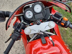 Ducati SS 600 Nuda - 11