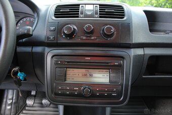 Škoda Fabia 2 kombi 1.4 63kW - klimatizace - ESP - 11