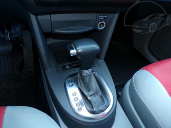 Volkswagen Caddy 1,9 TDI Life,7MÍST,DSG,DIGI.KLIMA - 11