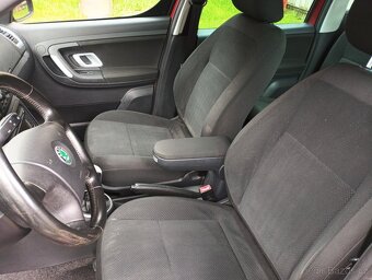 Škoda Roomster AFBXWX01 - 11