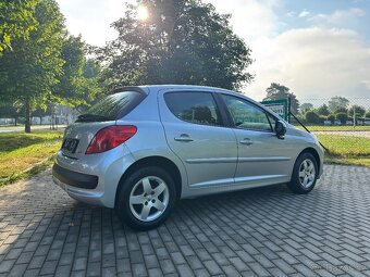 PEUGEOT 207 1.4 16V 65 kw - 11