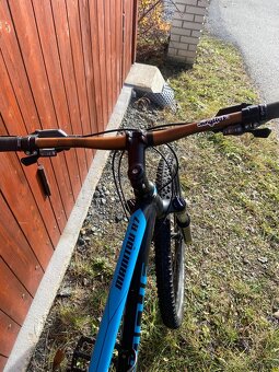 Apache manitou A7 - 11