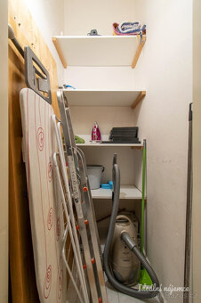 Pronájem bytu 2+kk, Na břehu, Vysočany, 19500 Kč/měs, 50 m2 - 11