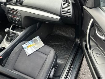BMW e81 118i 2.0i, r.2007, serviska, STK, klima - 11