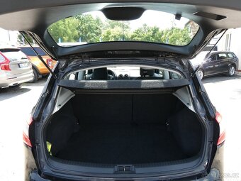 Nissan Qashqai 1.5 dCi 81kW serviska, 2.majitel - 11
