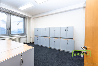 Pronájem kancelářského prostoru, 653 m2, Plzeňská, Praha 5 - 11