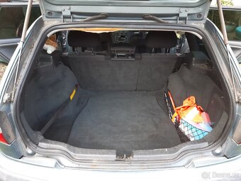 Volvo V40 1.8 - 11