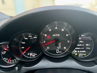 Porsche Cayenne GTS - 11
