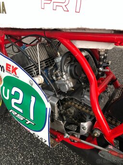 Závodní Yamaha RD 250, sportovní průkaz - 11