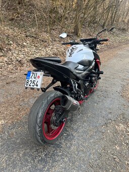 Suzuki gsx-s750 - 11