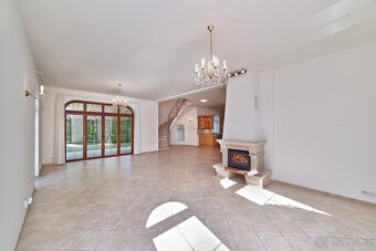 Pronájem vily, 255 m2, Praha 6 - Nebušice, ev.č. V3555 - 11