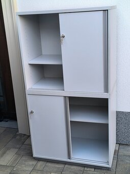 Prodám dvě kancelářské skříňky - 11