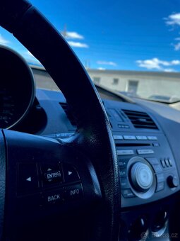 Mazda 3 1.6i 16V Sport rok.2011 najeto 179.000km - 11