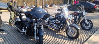 Harley Davidson 2009 Electra glide - 11