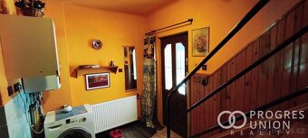 Nabízíme k prodeji RD v atraktivní lokalitě  Rožnov p. R. -  - 11