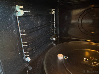 Vestavná MW trouba s grilem Hotpoint Ariston Experience - 11