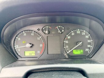 Škoda Fabia 1.4 klimatizace, parkovací senzory - 11