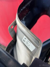 BMW X5 G05 Černé koncovky výfuků 8078669/8078670 - 11
