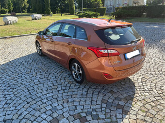 Hyundai i30 kombi, 1.6 CRDi, diesel, 81kW, r.v. 2016, manual - 11