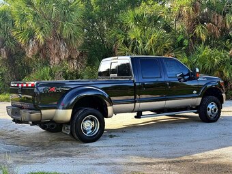 2011 Ford F-350 6.7 V8 PowerStroke | King Ranch - 11
