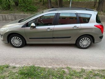PEUGEOT 308 1.4i Kombi 2011 190.000km Udržovány stav - 11