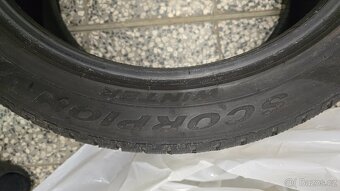 Zimní pneu Pirelli Scorpion Winter 285/40 R21 109V 6,5 mm - 11