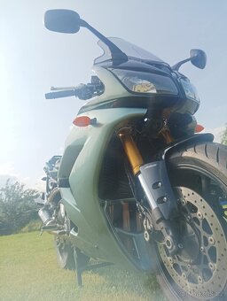 YAMAHA FZ1 FAZER GT - 11