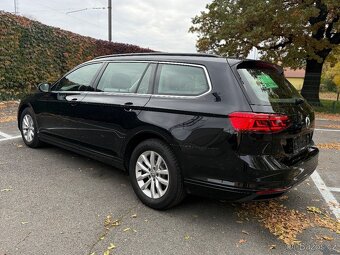 VW Passat B8 2.0 TDi 110Kw/MatrixFulled/Kamera/ACC/Highline - 11
