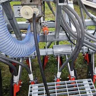 Secí stroj pro přísev TTP - pro traktory od 80 HP - 11