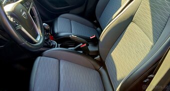 Opel MOKKA 1,4 Turbo 4x4 COSMO Top Stav - 11