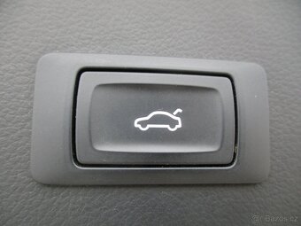 AUDI A6 Allroad 3,0TDi 200kw Quattro S-Tronic 09/2015 DPH - 11