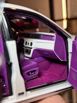 Kengfai - Rolls-Royce Phantom VIII, 1:18, 299ks - 11