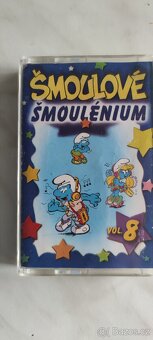 Včelka Mája a Šmoulové.Kazety MC - 11
