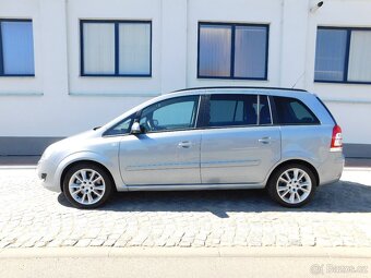 Opel Zafira 1.9 CDTi,,7 míst,,tažné zařízení,,NOVÉ ROZVODY - 11