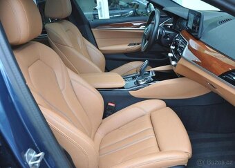 BMW Řada 5 530xD M-SPORT ČR 1.MAJ PANOR. - 11