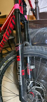 Specialized status Fr 2 - 11