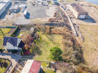 Stavební pozemek určený k výstavbě RD, obec Valtířov - 11