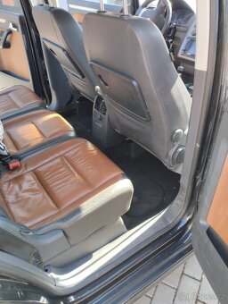 Touran 2.0tdi 7 mist - 11
