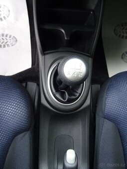 Honda Jazz, 1.2 i-VTEC 66kW  1x majitel servis jen Honda - 11