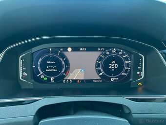 Volkswagen Passat GTE Virtual, Full led, cebie, facelif,DPH - 11