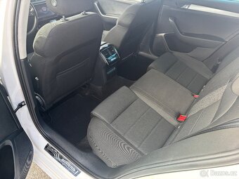 Škoda Superb 3 combi  2.0 TDI 110kw - 11