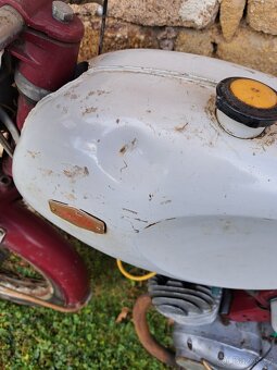 Jawa 90 roadster - 11