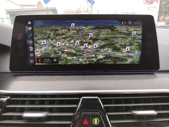 BMW 530d xDrive FullLED HUD KAMERA - 11